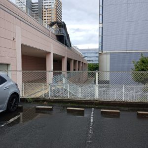 東戸塚西口プラザ駐車場